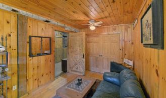 Farm Office - Country homes for sale and luxury real estate including horse farms and property in the Caledon and King City areas near Toronto
