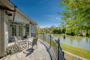 Main House - Country homes for sale and luxury real estate including horse farms and property in the Caledon and King City areas near Toronto