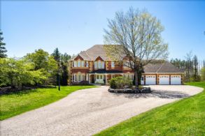 2 houses, 52 acres, Caledon - Country Homes for sale and Luxury Real Estate in Caledon and King City including Horse Farms and Property for sale near Toronto