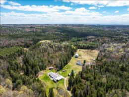 Winding Waters, Midhurst - Country Homes for sale and Luxury Real Estate in Caledon and King City including Horse Farms and Property for sale near Toronto