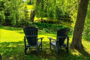 Sleepy Hollow Farm, Mono, Ontario - Country homes for sale and luxury real estate including horse farms and property in the Caledon and King City areas near Toronto