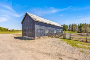 Barn #2 - Country homes for sale and luxury real estate including horse farms and property in the Caledon and King City areas near Toronto