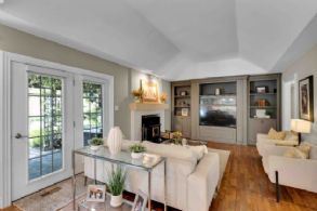 Living Room - Country homes for sale and luxury real estate including horse farms and property in the Caledon and King City areas near Toronto