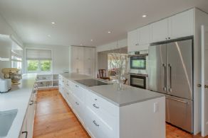 Butterfly Hill, 2105-2065 19th Sideroad, King, ON - Country homes for sale and luxury real estate including horse farms and property in the Caledon and King City areas near Toronto