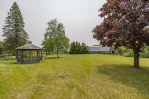 Butterfly Hill, 2105-2065 19th Sideroad, King, ON - Country homes for sale and luxury real estate including horse farms and property in the Caledon and King City areas near Toronto
