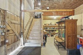 Barn - Country homes for sale and luxury real estate including horse farms and property in the Caledon and King City areas near Toronto