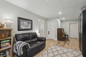 Family Room - Country homes for sale and luxury real estate including horse farms and property in the Caledon and King City areas near Toronto